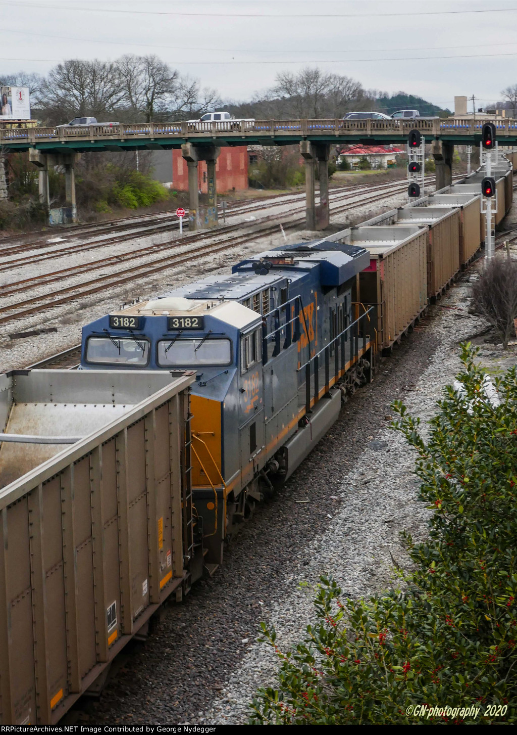 CSX 3182